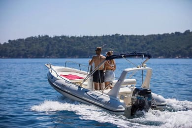 MAESTRAL-SUZUKI-140-HP-6 MAESTRAL-SUZUKI-140-HP-6